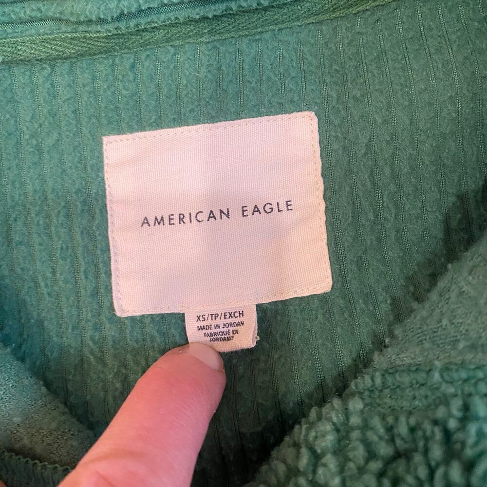 American Eagle green button teddy shacket - image 5